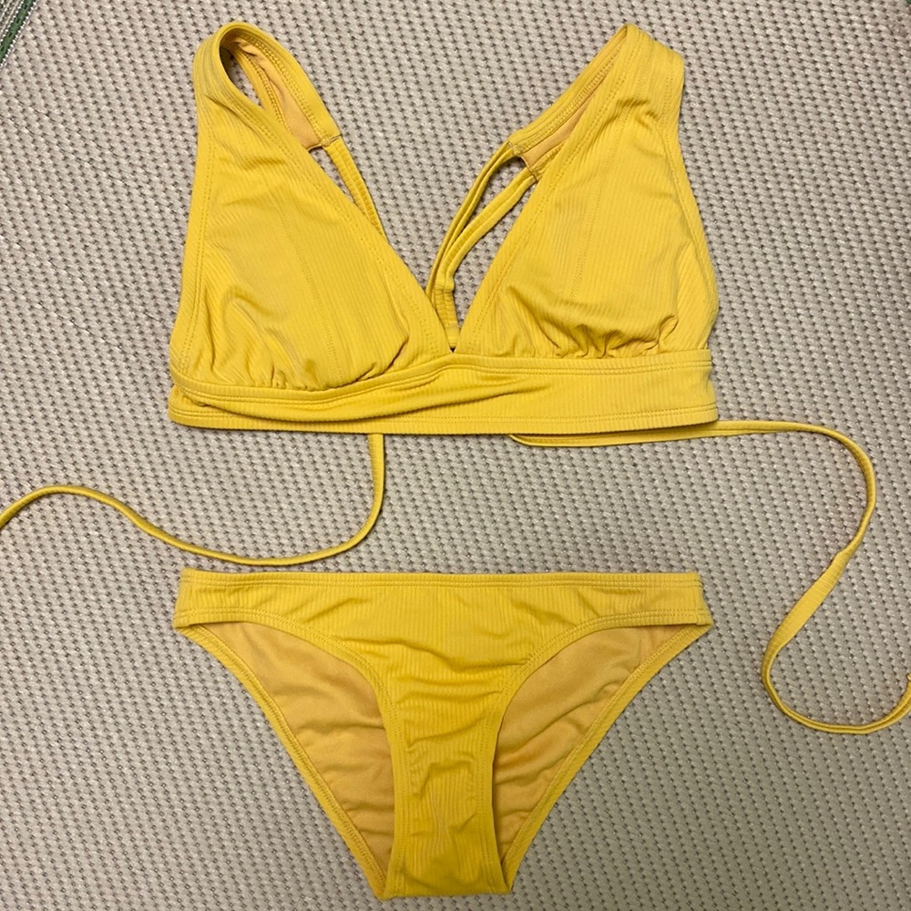 Target bikini, top is size D/DD; bottoms XS, color mustard